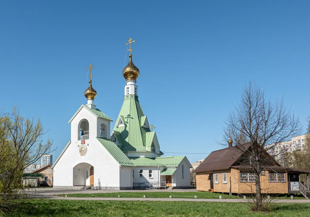 трапезная при храме